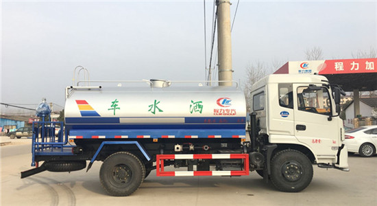 東風(fēng)專底灑水車(chē)︱12方灑水車(chē)圖片