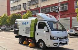 東風(fēng)途逸3噸掃路車（汽油版）