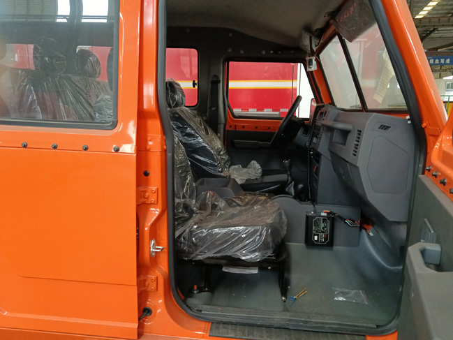 森林防火指揮車_2噸四驅消防灑水車_甘肅青海_四驅消防供水車北汽吉普四驅森林防火巡邏車