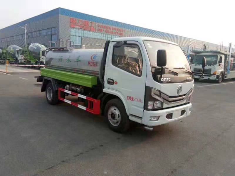 5方CLW5073GPSD6小黃牌綠化噴灑車(chē) 5方CLW5073GPSD6小黃牌綠化噴灑車(chē)