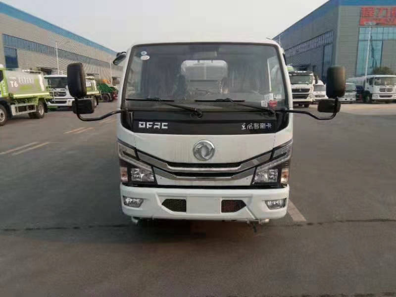 5方CLW5073GPSD6小黃牌綠化噴灑車(chē) 5方CLW5073GPSD6小黃牌綠化噴灑車(chē)